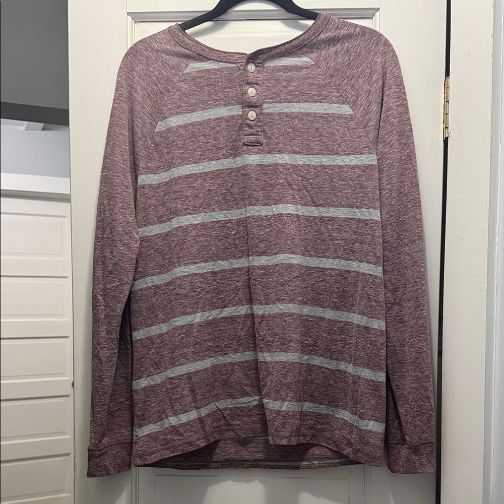 Urban Pipeline Medium Henley Shirt